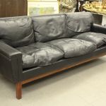 894 8252 SOFA